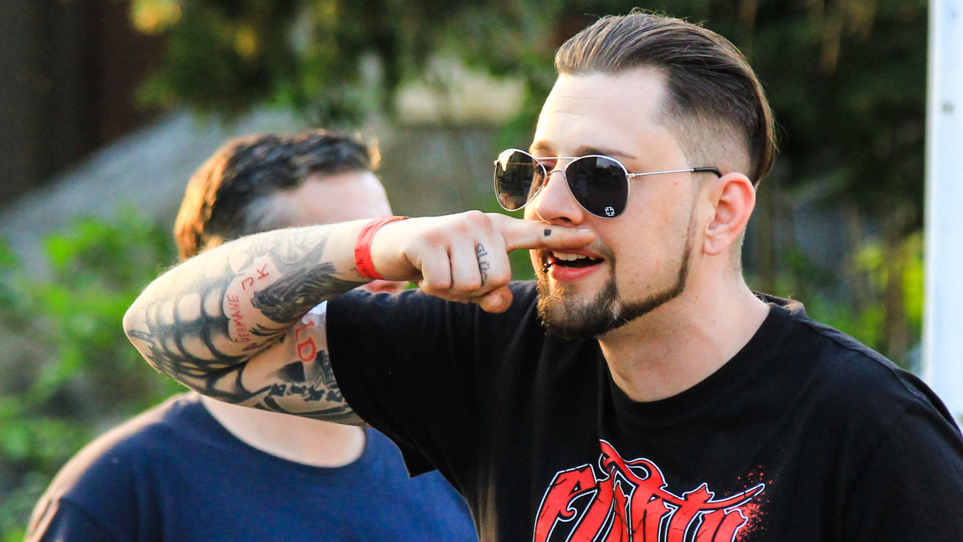 Die Mercedes-Nazis von Ostritz