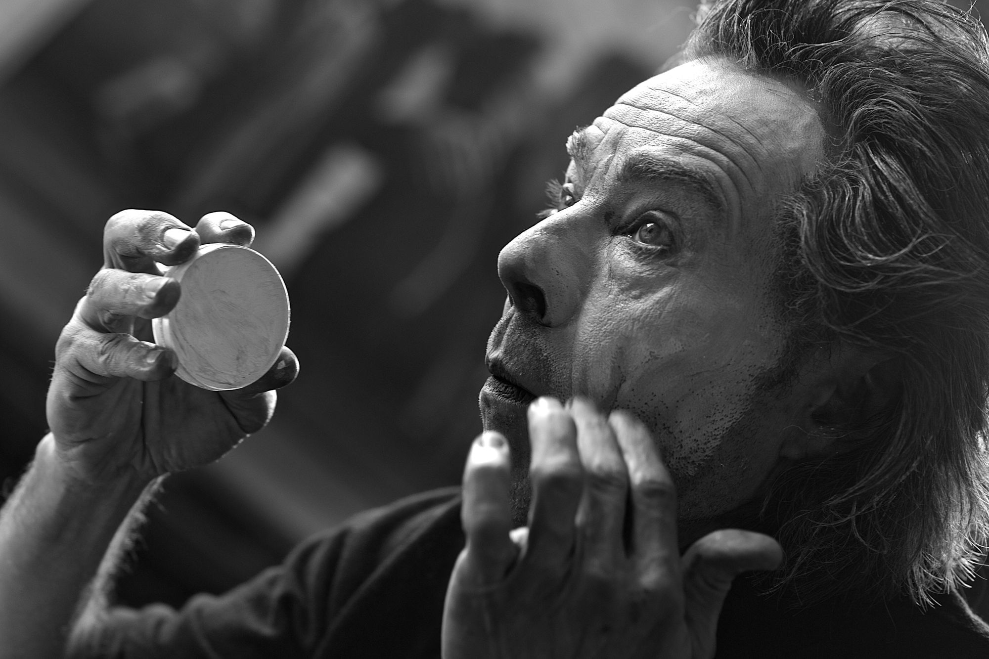 Der Clown lässt unsere Masken fallen