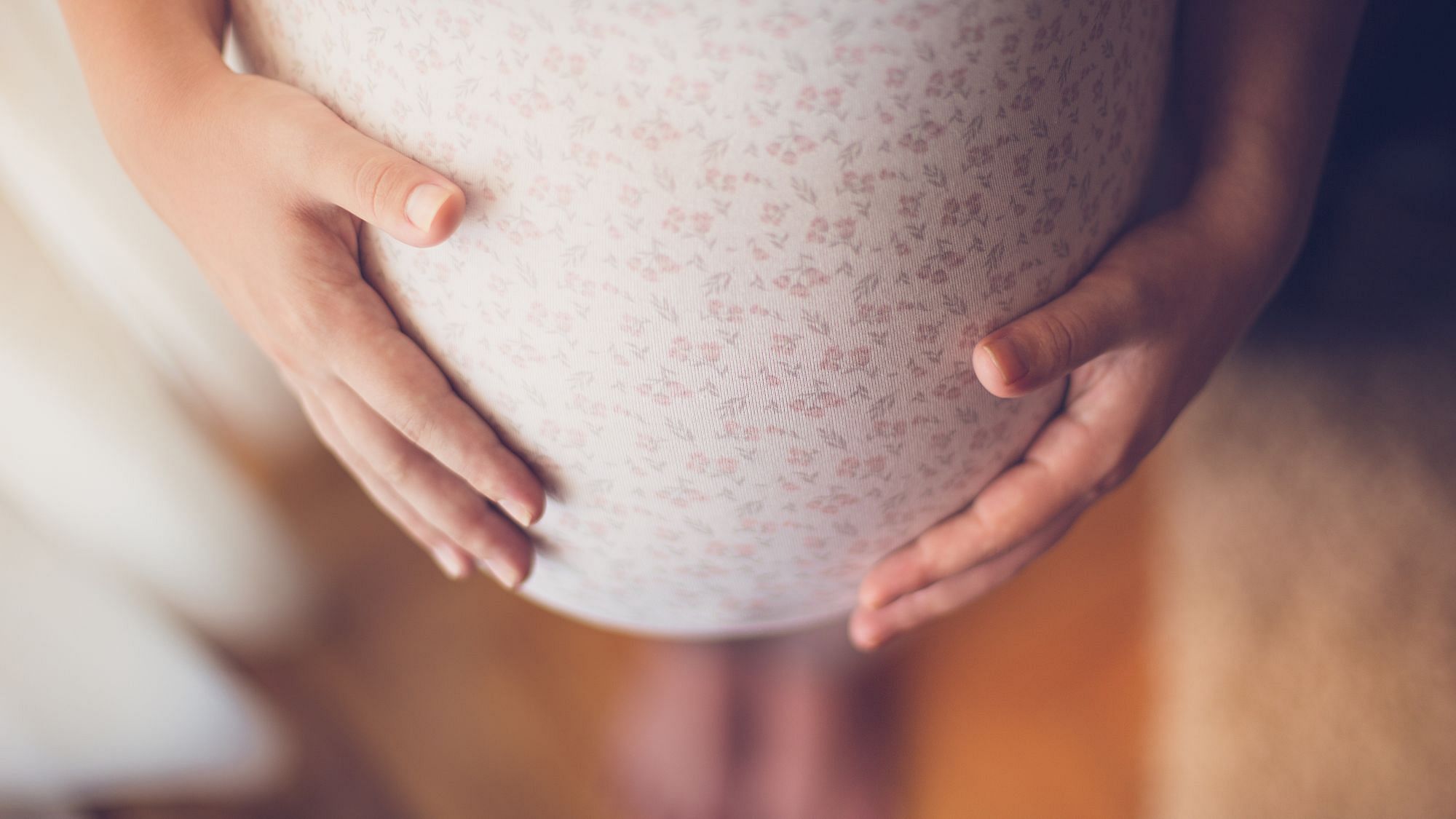 Geliehene Mütter, gekaufte Kinder, echte Liebe – Teil 1