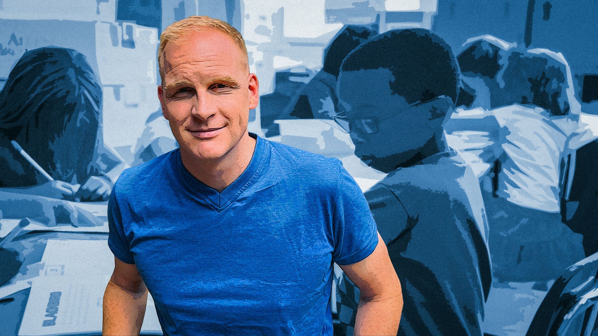 Fotomontage: Stefan Schulz blickt in die Kamera, im Hintergrund sind Kinder in einer Schulklasse zu erkennen. Sie sitzen an einem Tisch. 