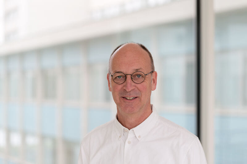 Axel Enninger ist Ärztlicher Direktor für Allgemeine und Spezielle Pädiatrie in Deutschlands größter Kinderklinik, dem Olgahospital des Klinikums Stuttgart, und Gastroenterologe.