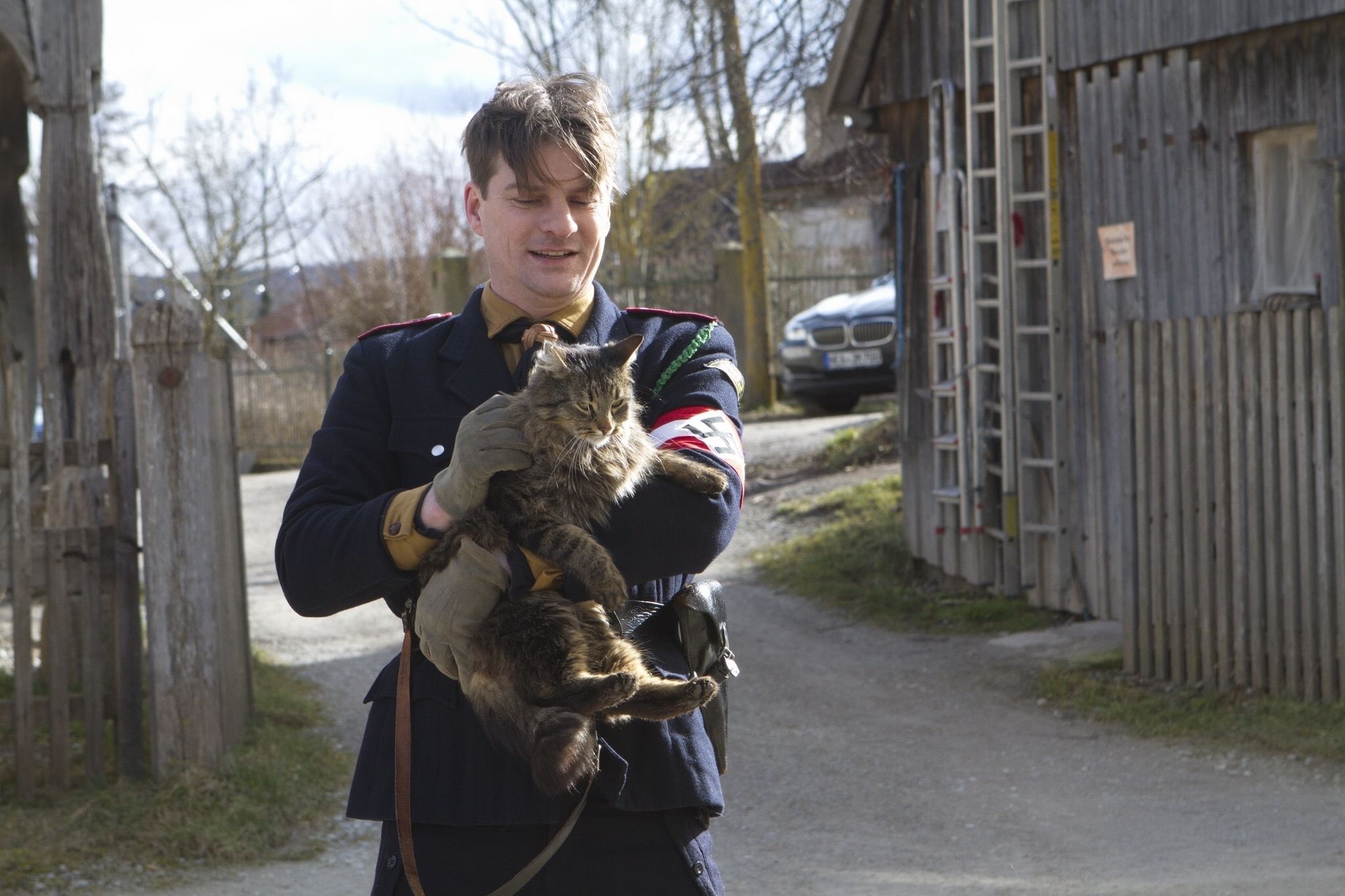 Schauspieler Matthi Faust in seiner Rolle als HJ-Führer 