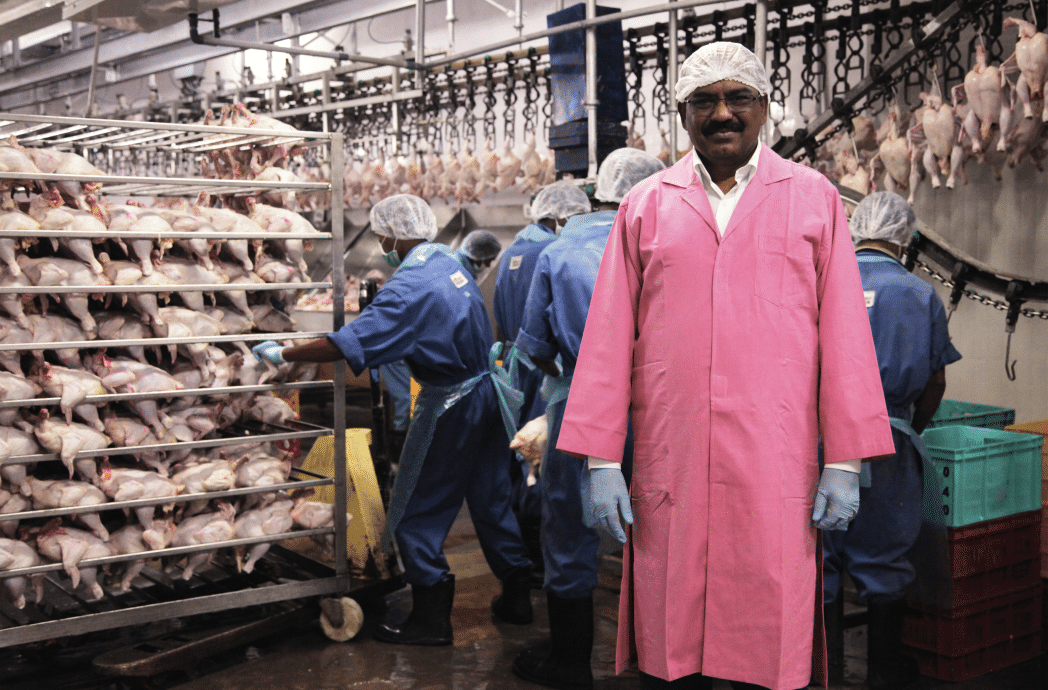 Bangaruswami Soundararajan, Inhaber der Suguna Hühnerfabrik, die Thurn in
Coimbatore, Indien, besucht hat.