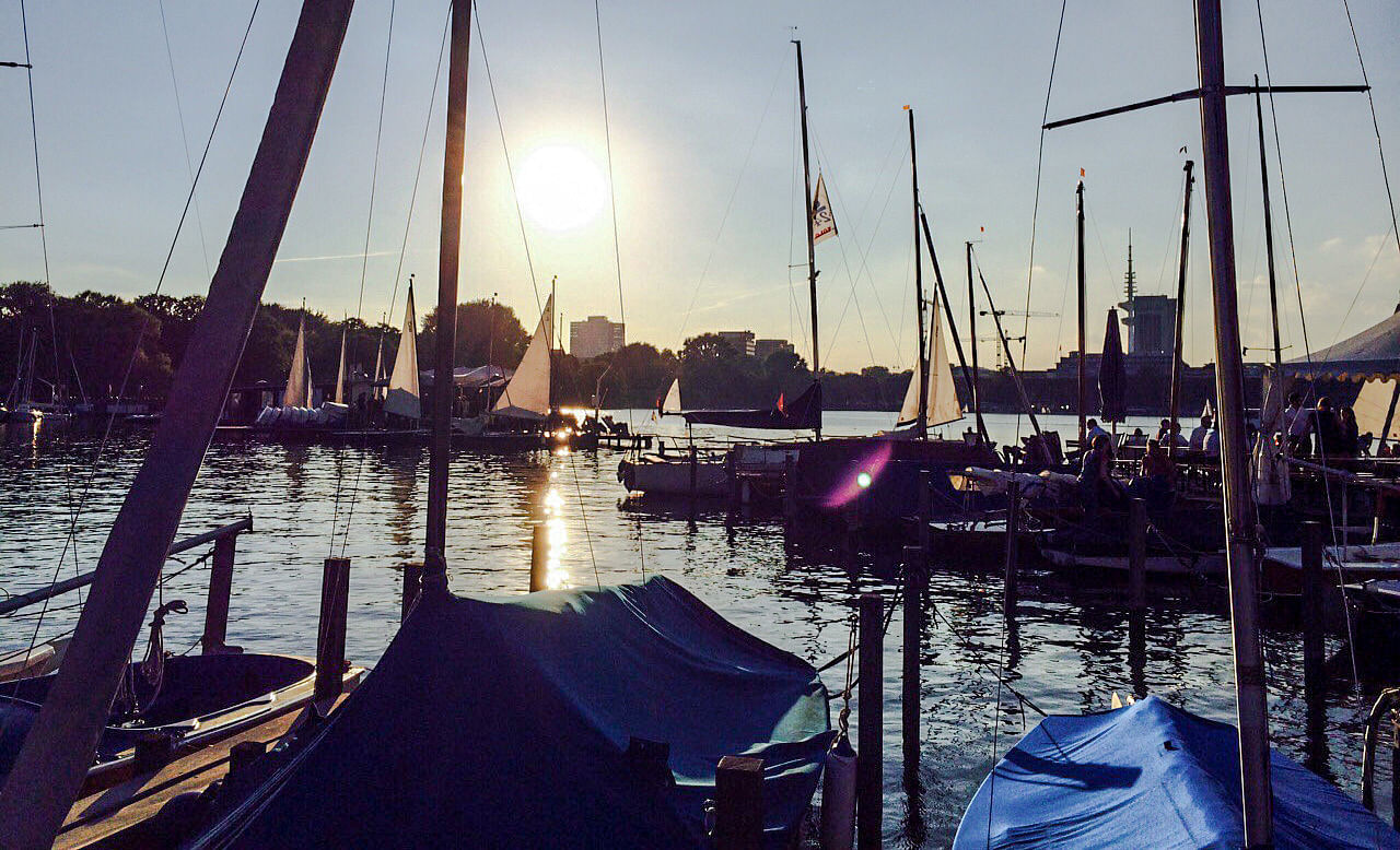 Blick auf die Alster während meines Gesprächs mit Dora Heldt