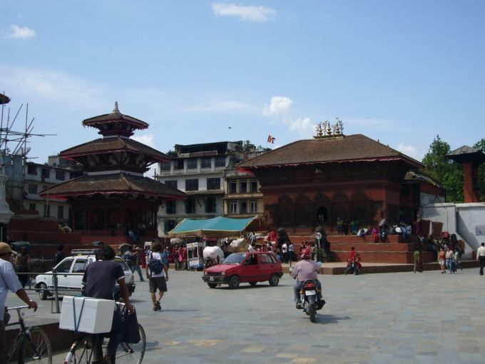 Der Durbar Platz in Kathmandu – vor dem Erdbeben. Viele der Gebäude dieses UNESCO- Welterbes sind jetzt nur noch Trümmer. 