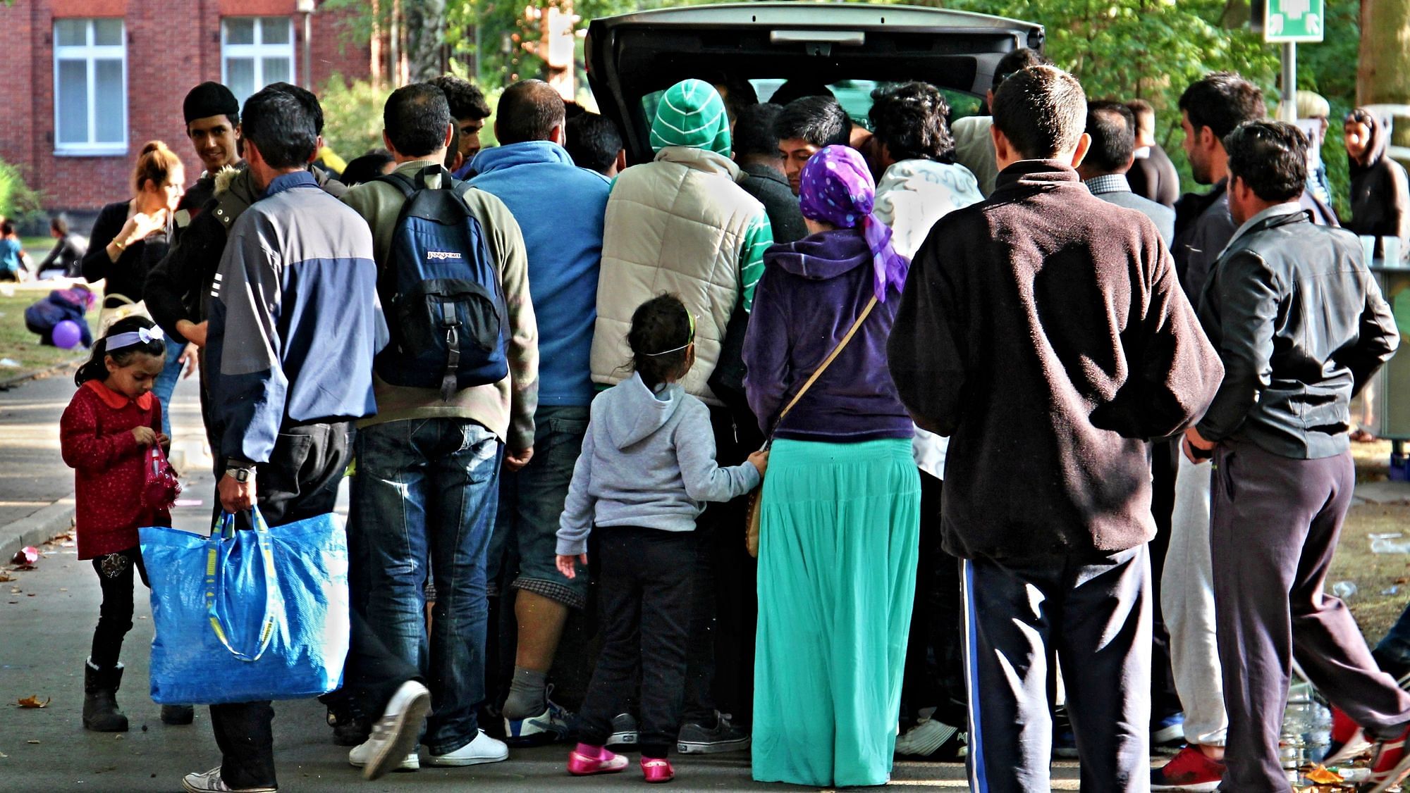 Viele Flüchtlinge besitzen nur noch die Kleidung an ihrem Leib