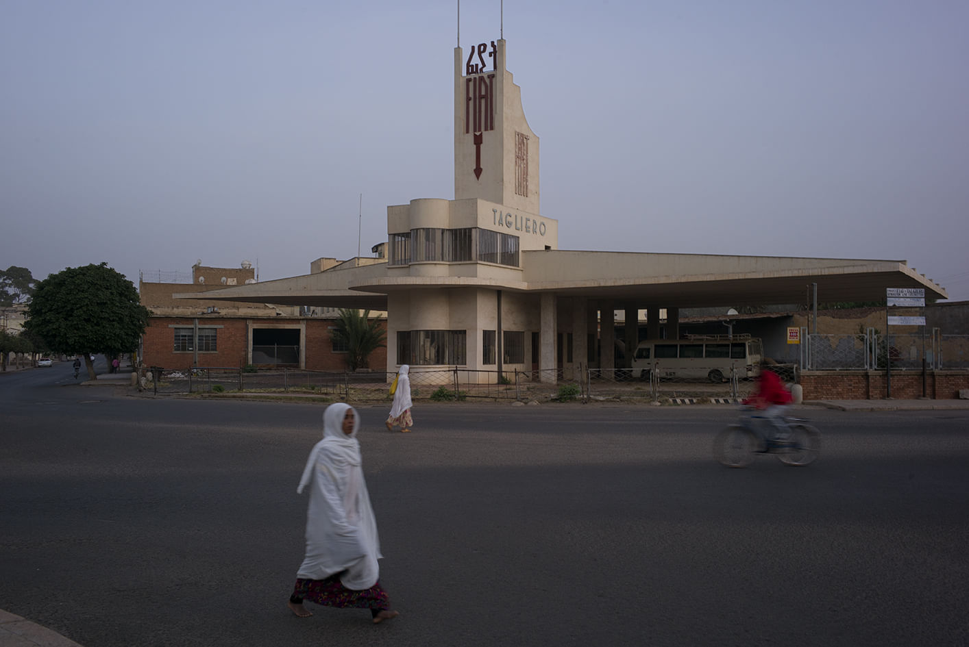 In Asmara ist Fiat Tagliero, als Tankstelle gebaut, eines der berühmtesten Beispiele für den Art-Deco-Stil der Zwischenkriegszeit.