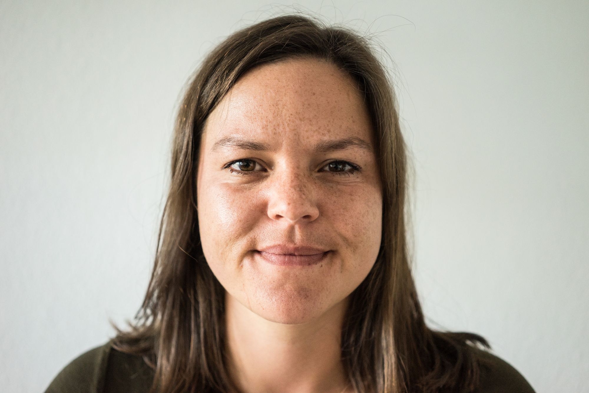 Janka Seifert, 34, hat Germanistik, Politik und Erziehungswissenschaften studiert. Als Lehrerin ist sie Quereinsteigerin, seit Oktober 2015 unterrichtet sie Deutsch als Fremdsprache an der Paul-Klee-Grundschule in Berlin-Tempelhof.