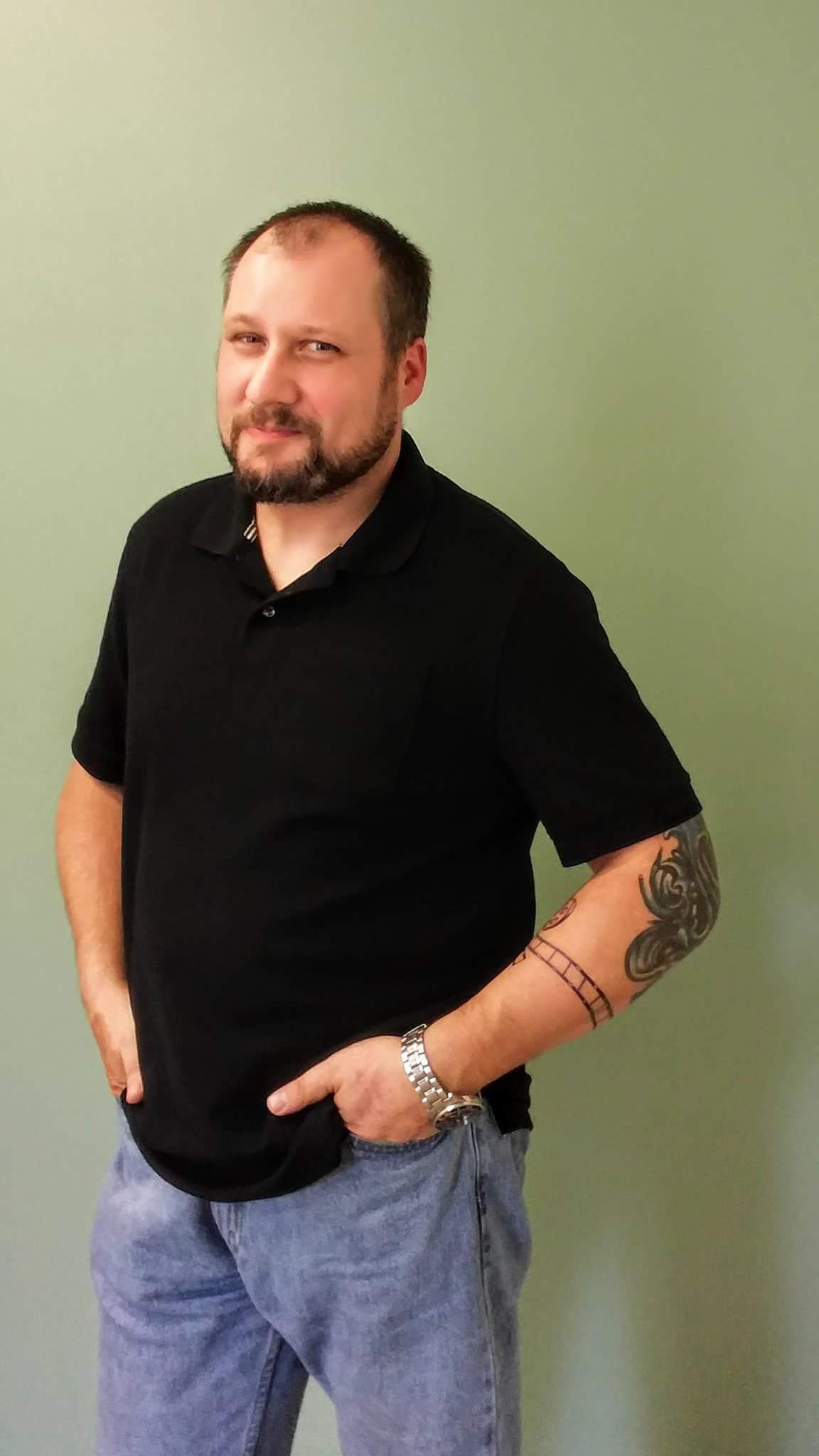 Achim Schmid heute. Viele seiner alten Tattoos hat er entfernt. Er engagiert sich in den USA für Minderheiten.