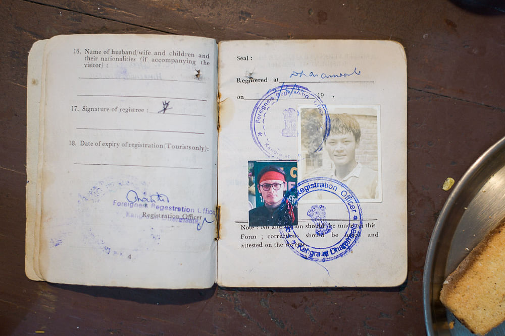 Tenzins „Indian Registration Certificate for Tibetans“. Es ersetzt den Pass, den die Tibeter in Indien nicht bekommen können.
