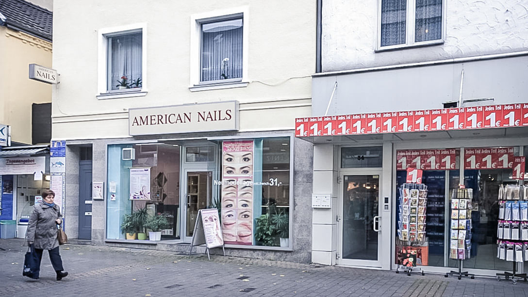 Die Porzer Fußgängerzone hat an Attraktivität verloren, aber mindestens einen "American Nails"-Laden und einen 1-Euro-Shop hinzugewonnen.