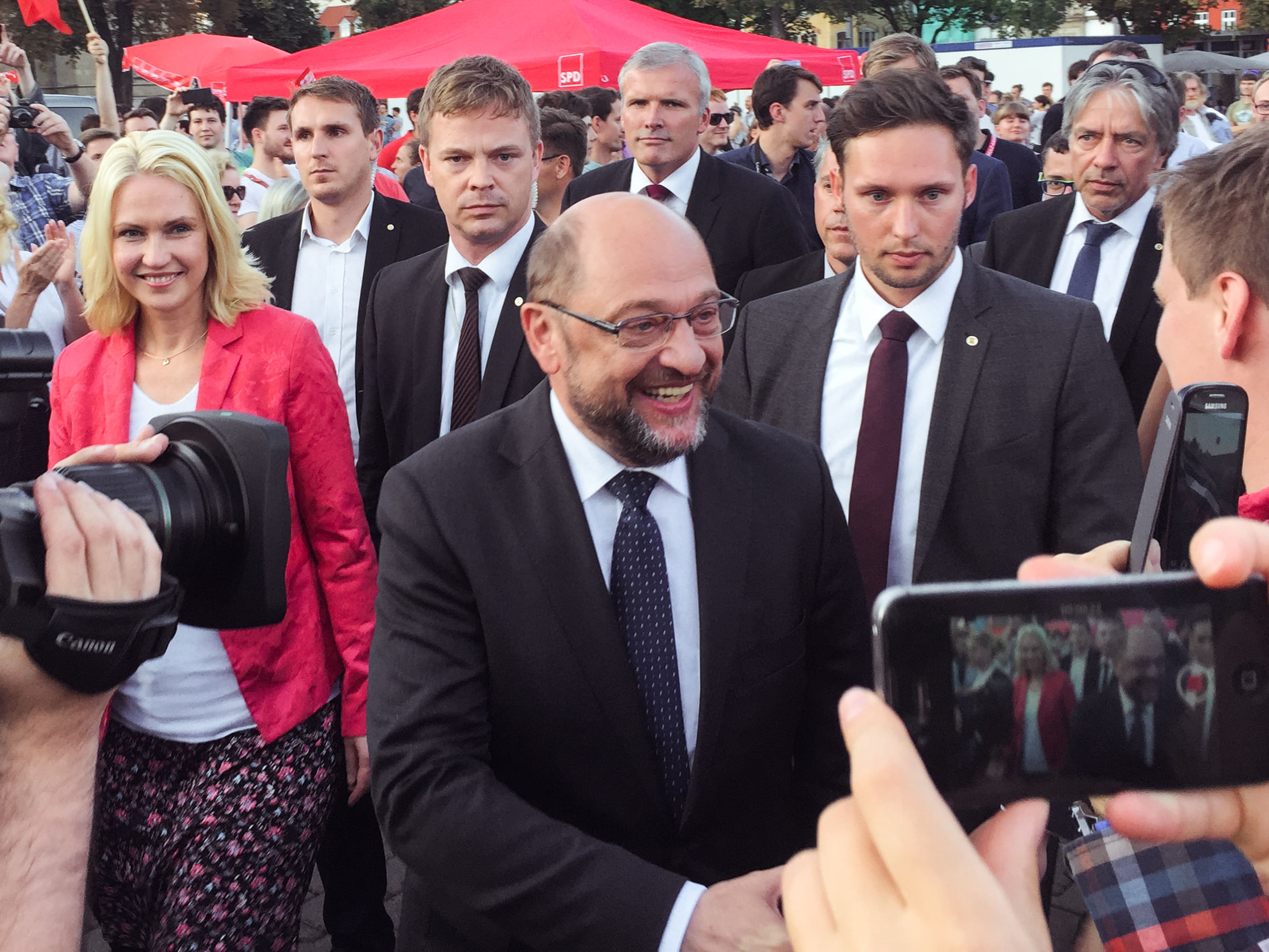 Martin Schulz beim Wahlkampf in Erfurt