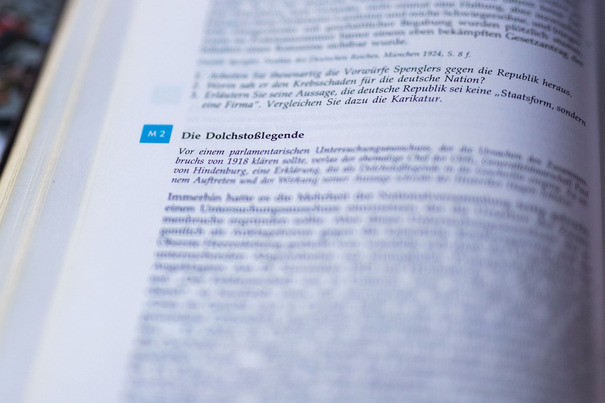 Das Kapitel zur Dolchstoßlegende aus meinem alten Geschichtsbuch.