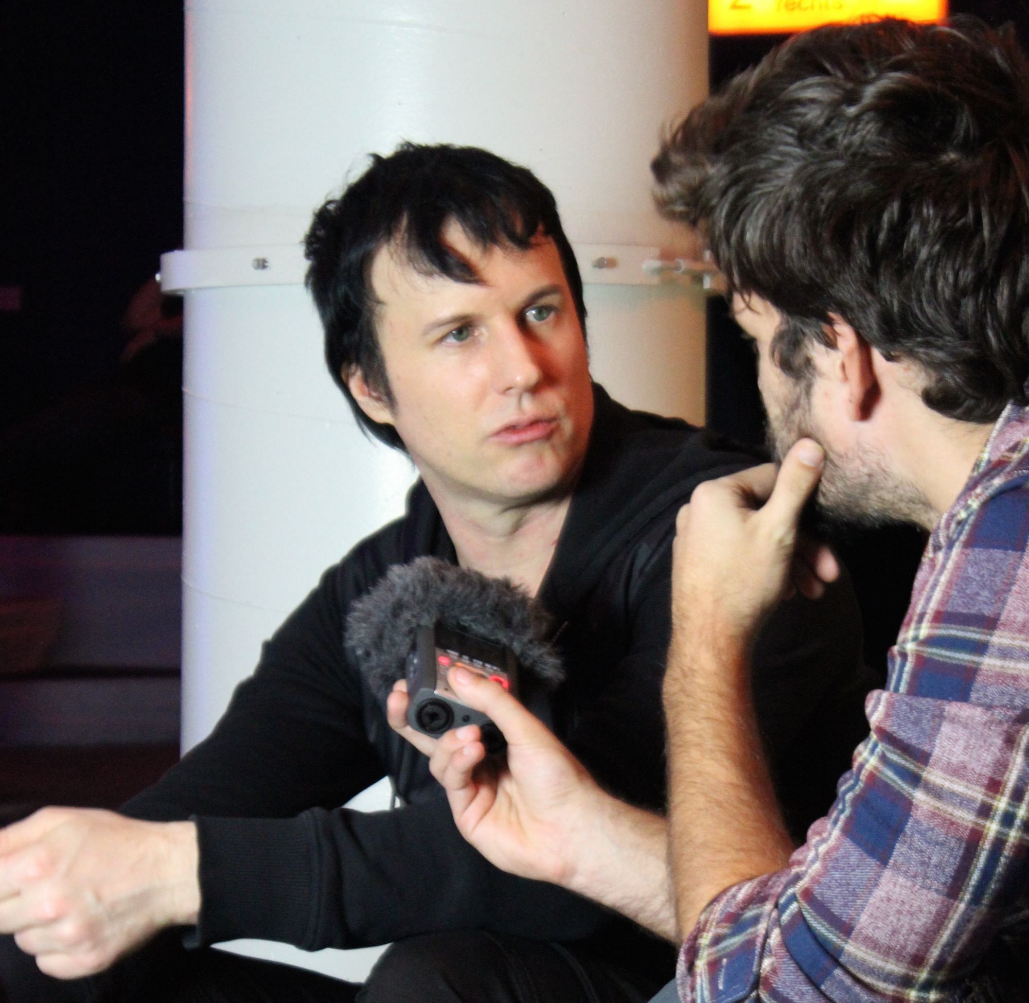Alec Empire ist Frontmann der Gruppe "Atari Teenage Riot" und hat das Label Digital Hardcore Recordings gegründet.