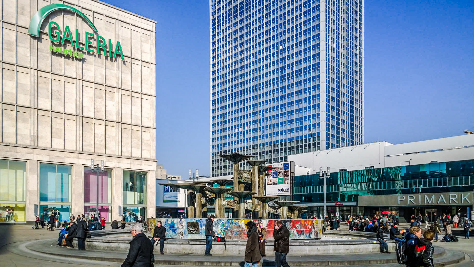 Die Textildiscounter rücken in die Stadtmitte, so wie hier in Berlin