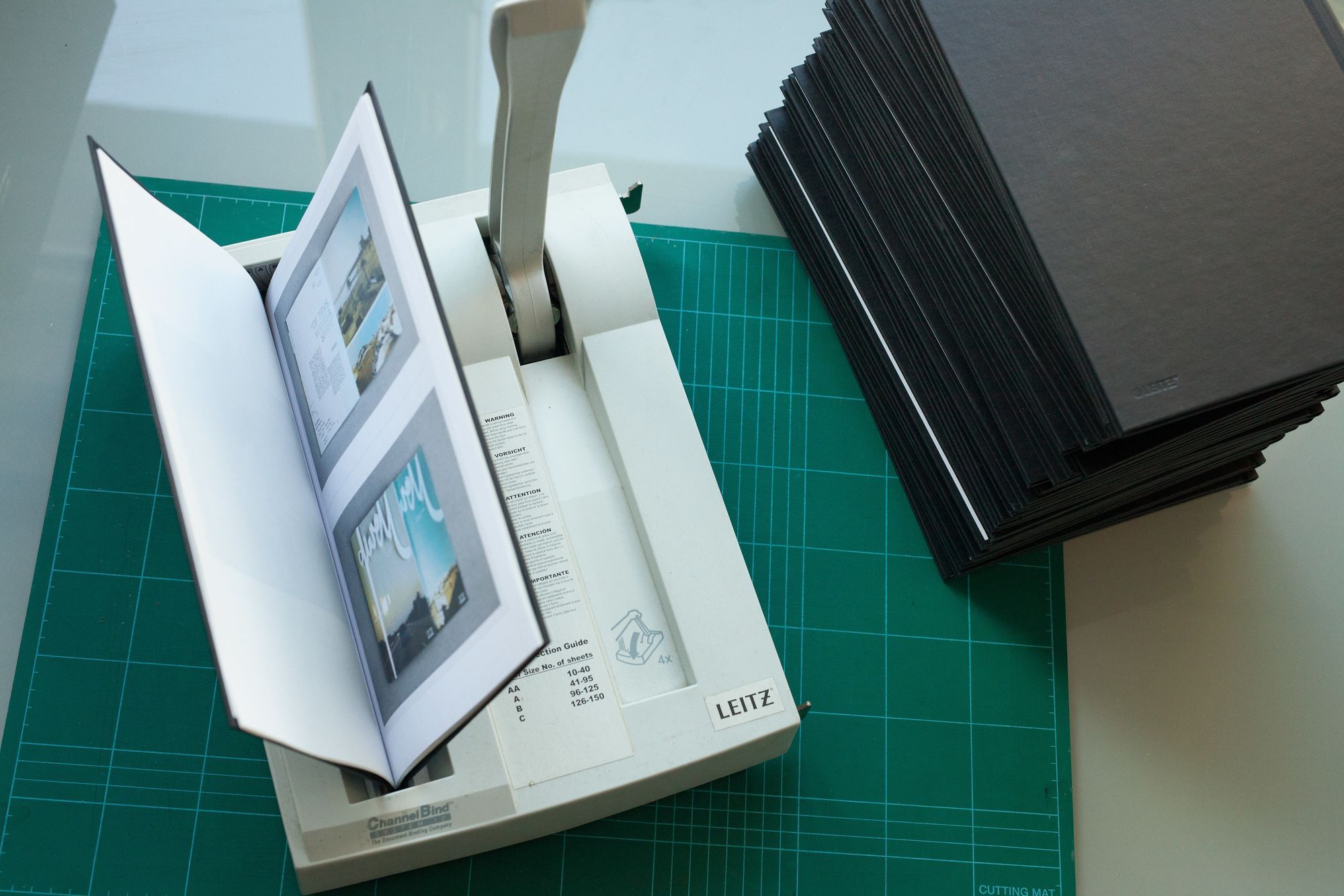 Die Buchbindemaschine